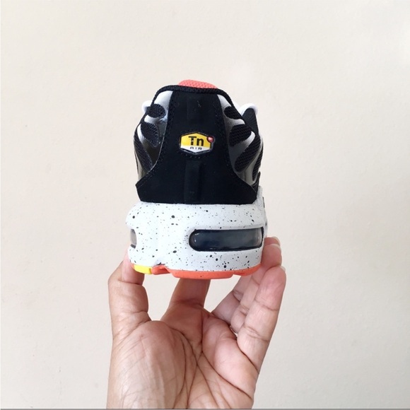 Nike Air Max Plus - Picture 6 of 7